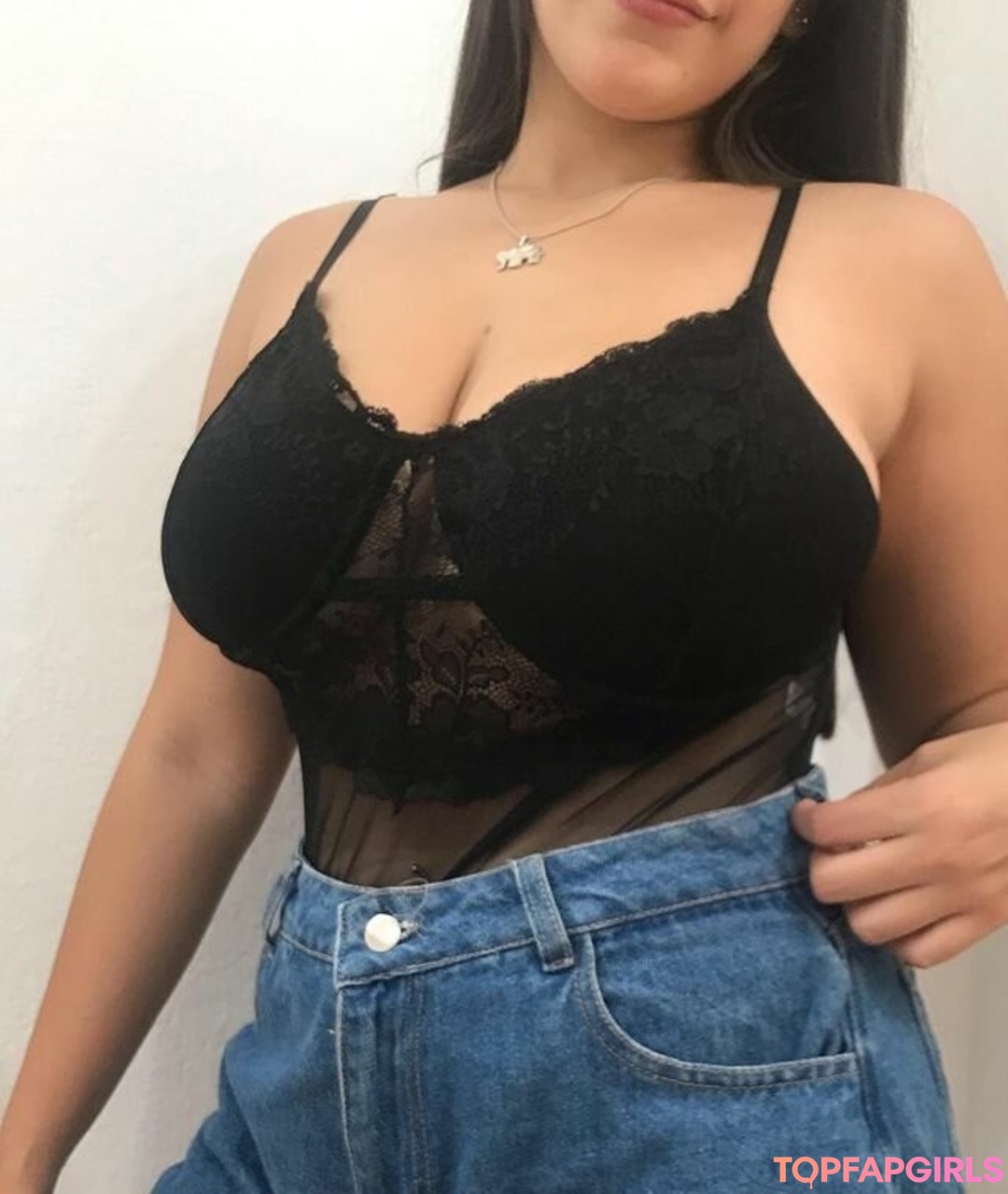 Ludmila Luquez erotic actress gallery