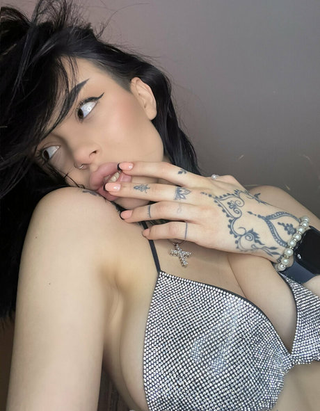 down onlyfans beautiful nude pic