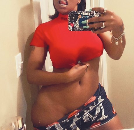 black kitty onlyfans sexy nude pic