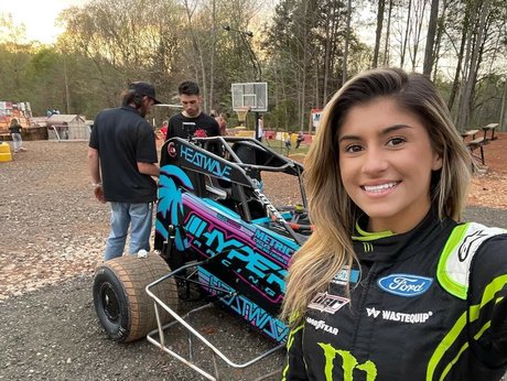 Hailie Deegan pretty model picture