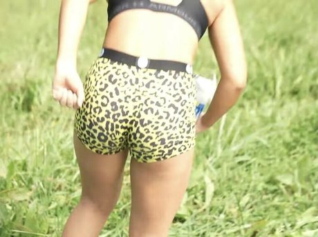 Hailie Deegan art star pic