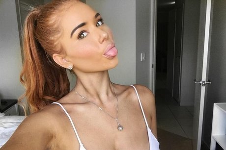 Alyssa Randall art star img