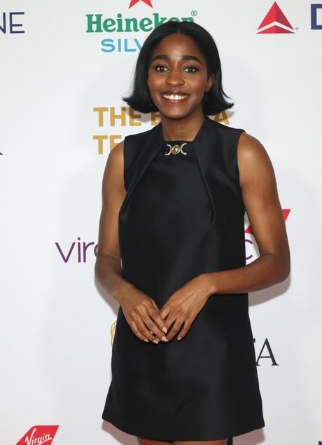 Ayo Edebiri porn actress photo