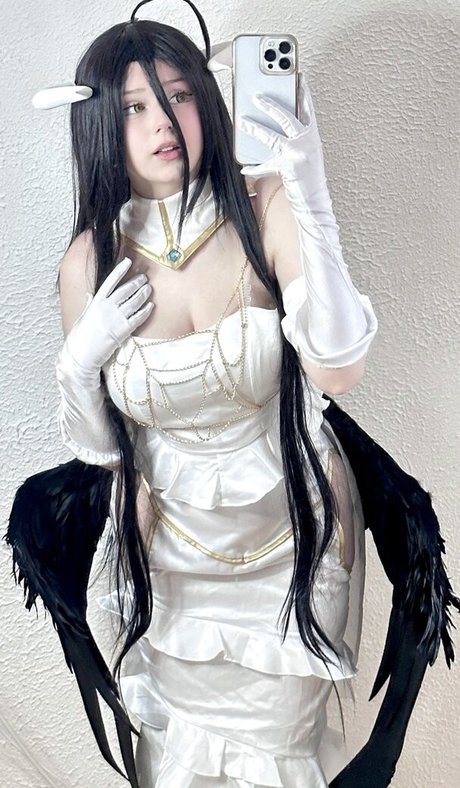 Upminaa beautiful model pic