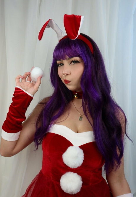 rowsvee2 naked actress img