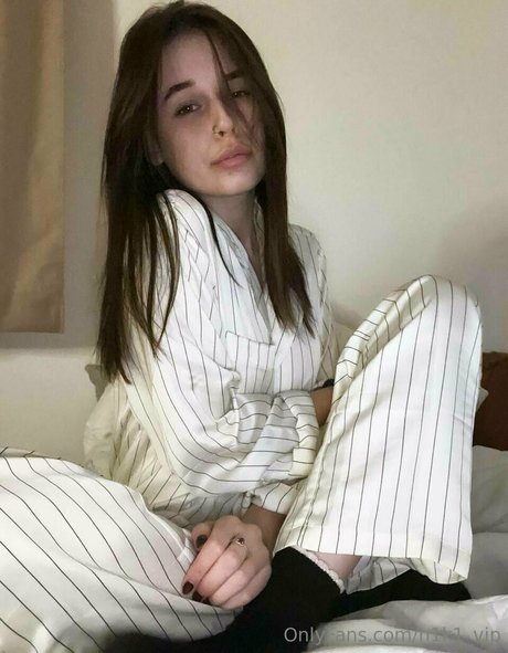 emilage porn star img