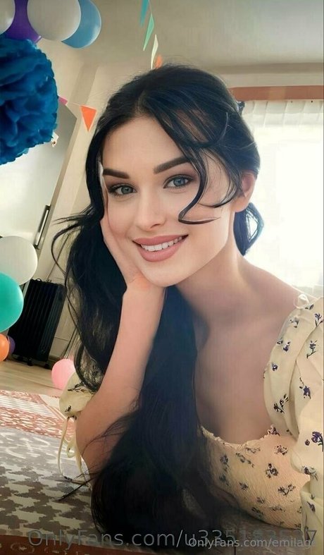 teen natural tits onlyfans nudes images