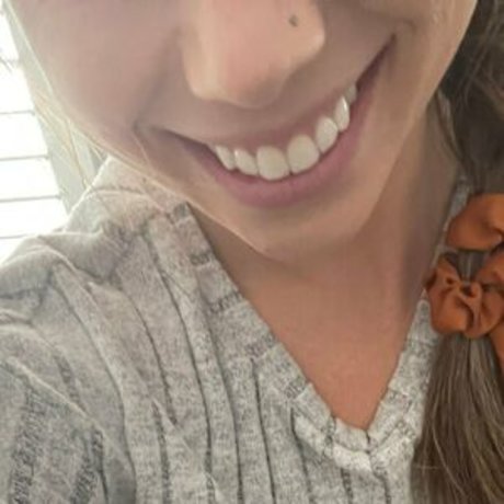 izzybutt exclusive actress pics