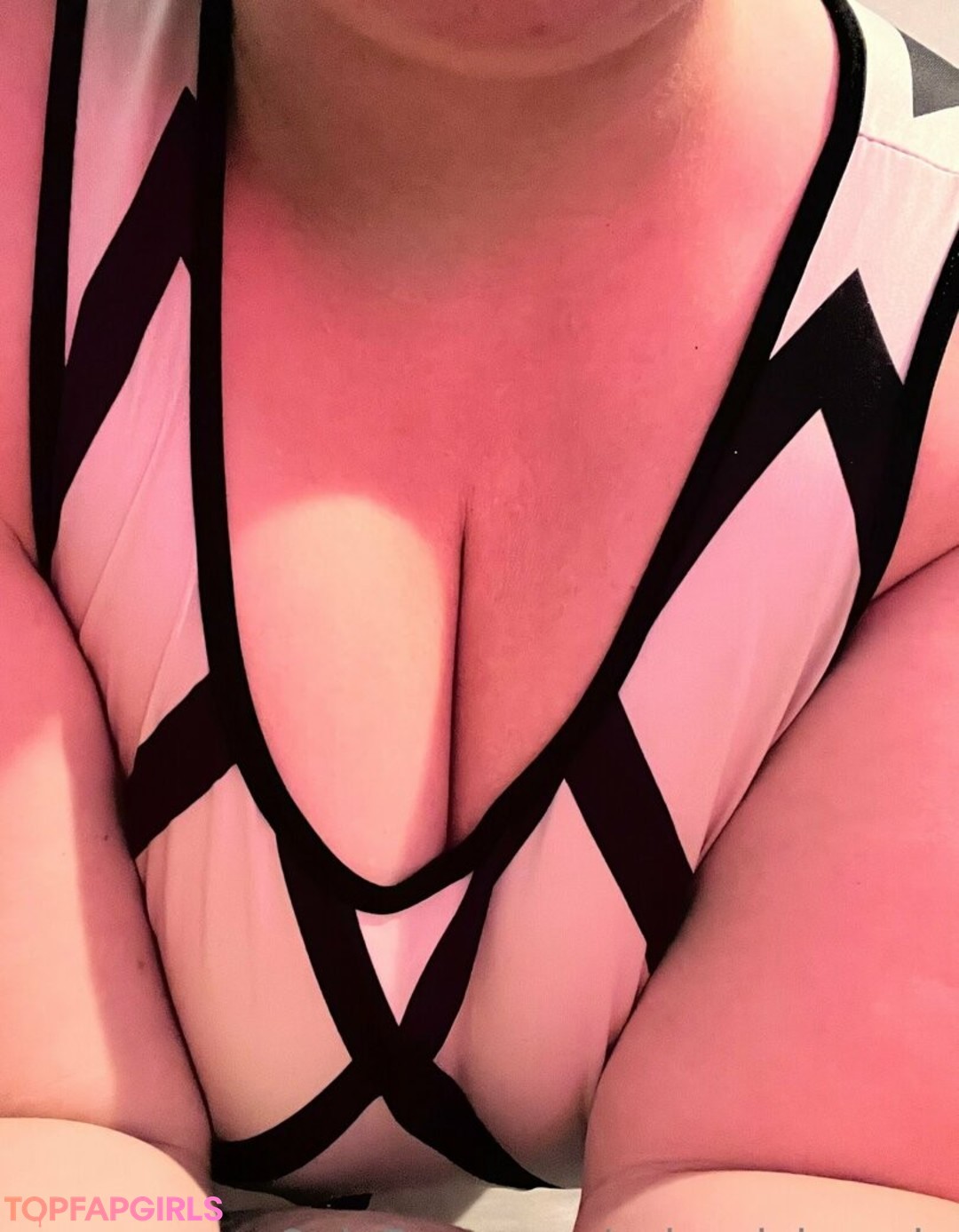 spicyvivianrain model top galleries