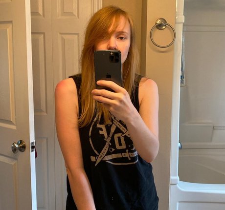 Amanda The Jedi star porn pic