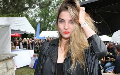 Annie Murphy nice model pics