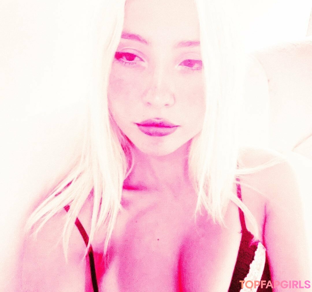 Ksukkiss pornstar pretty img