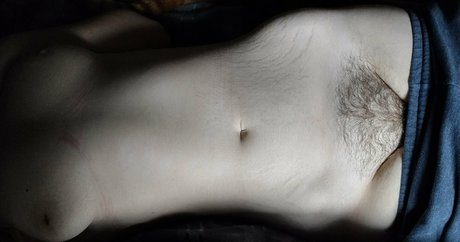 kneebes star erotic archive