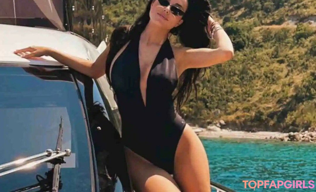 Giusy Meloni xxx star gallery