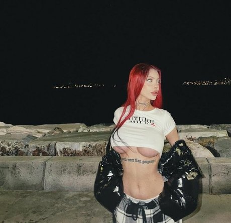 yeahmur star nudes photo