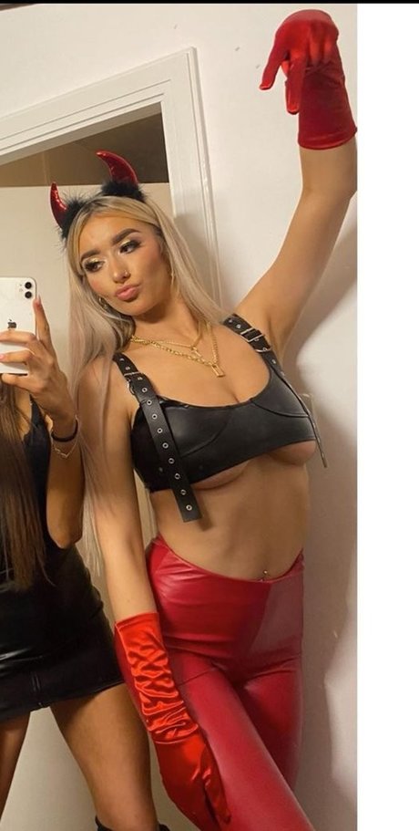 sucking big cock onlyfans art nude photos