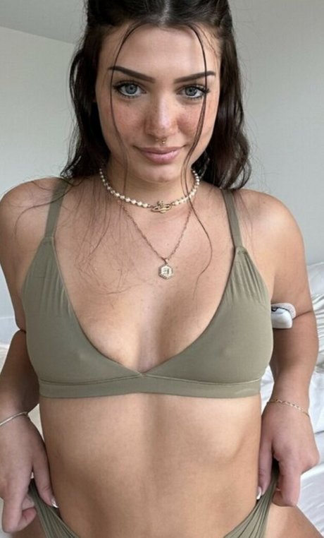 asian lesbian onlyfans beautiful naked pic