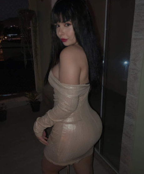 Naju Rosendo model picture