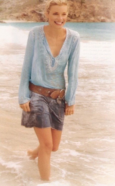 Amy Smart pornstar nude images