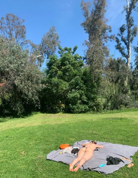 kayleechrissy model art images