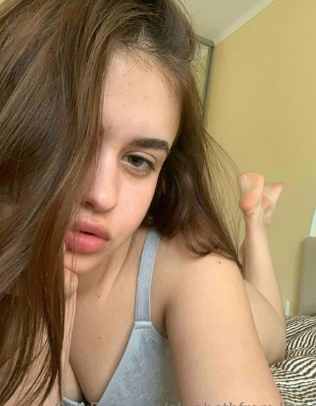 teen tits onlyfans nude photo