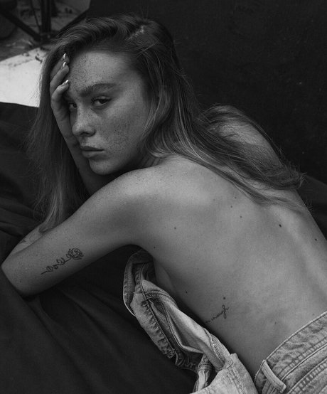 Michal Smolak beautiful star image