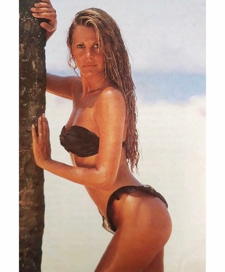 milf strip onlyfans sexy nude archive