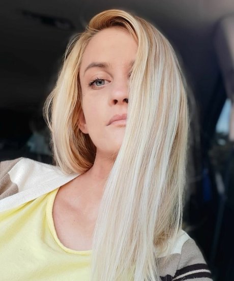 local onlyfans beautiful nude picture