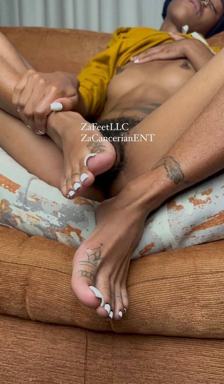 Zafeetllc exclusive model images
