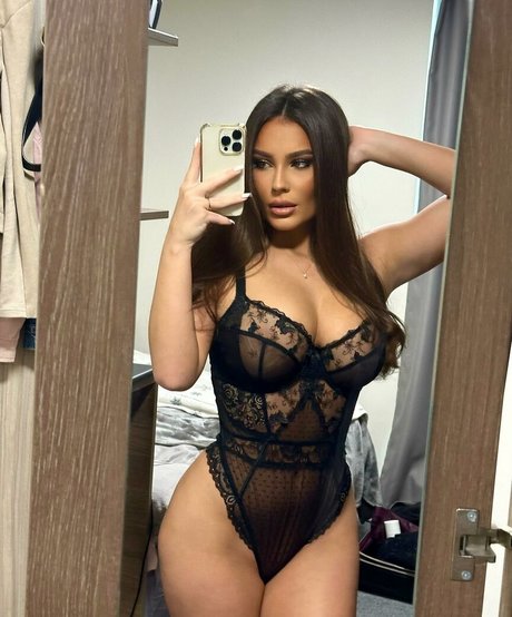 maddie maye pretty star photo