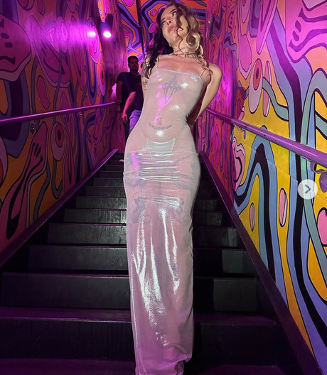 yourintrusivethot top profile image