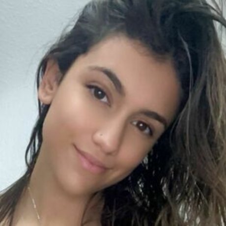 Spooky yellowjacket pornstar erotic pics