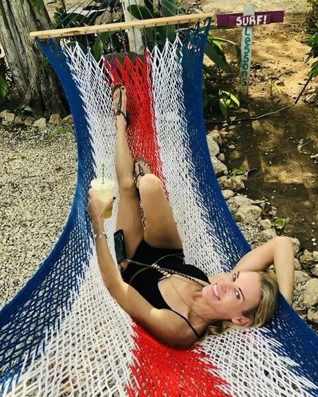 Suzy Favor Hamilton beautiful pornstar archive