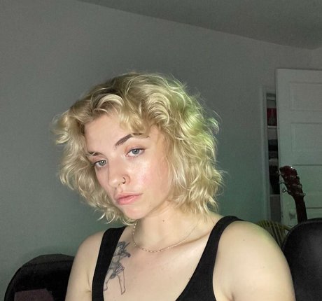 teen shemale onlyfans beautiful nude archive