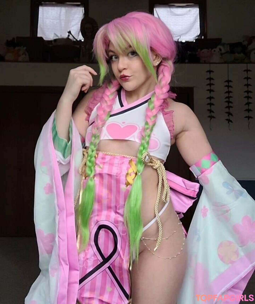 ohwell tori model nudes images
