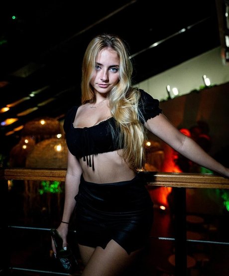 Julie Remoissenet top profile image