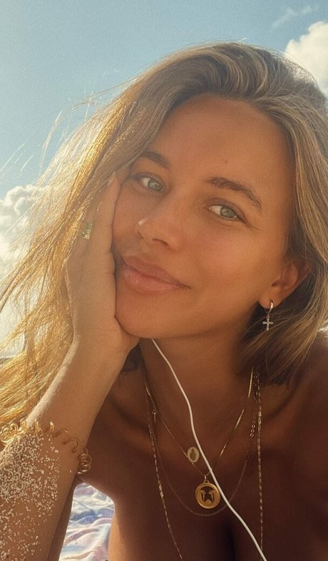 pia__kim nice pornstar img