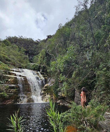 Laryssa Ayres nude star archive