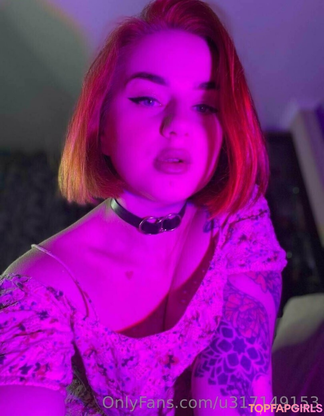 sarah holland star exclusive photo