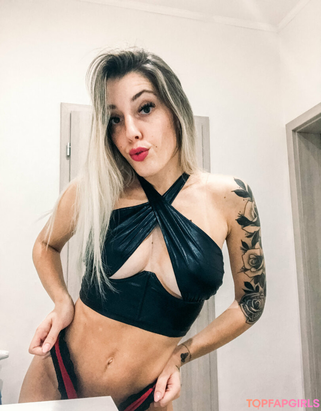 fitnessblondiefree model porn photos