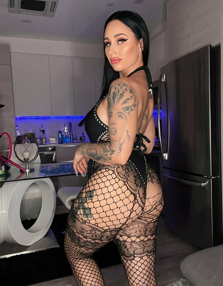 moneybirdette star erotic pics