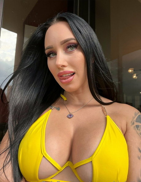 moneybirdette best actress pictures