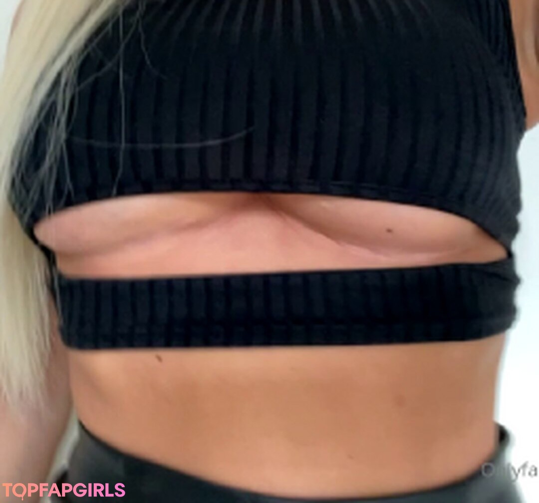beautiful ladyboy onlyfans sexy img