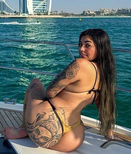 Carol Mourah free star img