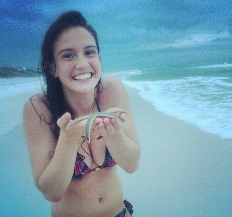 Leighton Wilson model art img