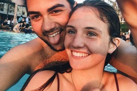 Leighton Wilson model pretty images