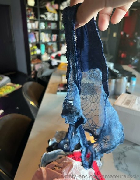 italian milf onlyfans free naked photo