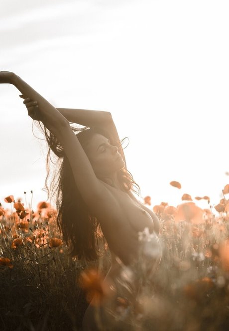 Matea Mihaljevi model hot image