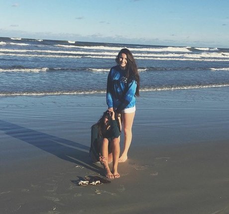 Kelsea Forti erotic actress gallery