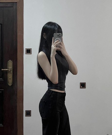 Daturakisses high quality actress pic